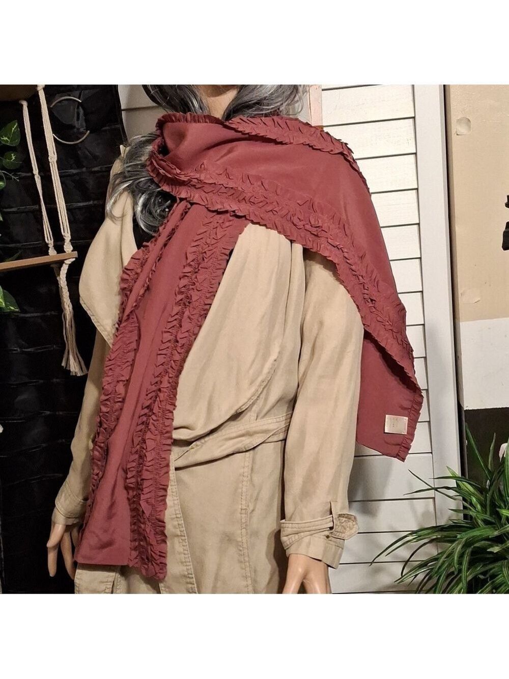 Burberry 100% Silk Mauve Ruffled Scarf